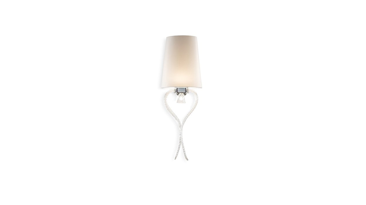 PALAZZO DUCALE Applique murale design en cristal gravé et verre de Murano avec abat-jour ivoire et supports en acier brillant par Reflex Angelo, disponible chez D-Style Interior