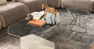 Rebus – Table basse design en verre sérigraphié Arketipo