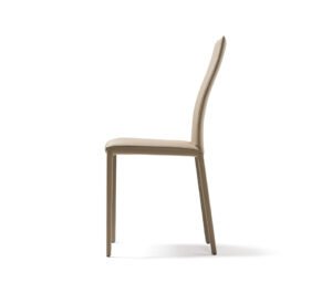 Kay Chaise design de Cattelan Italia en acier et cuir, élégante et contemporaine, disponible chez D-Style Interior.