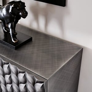 Buffet design haut de gamme Lavander par Cattelan Italia, finitions métalliques brossées avec nature tridimensionnelle, disponible chez D-Style Interior