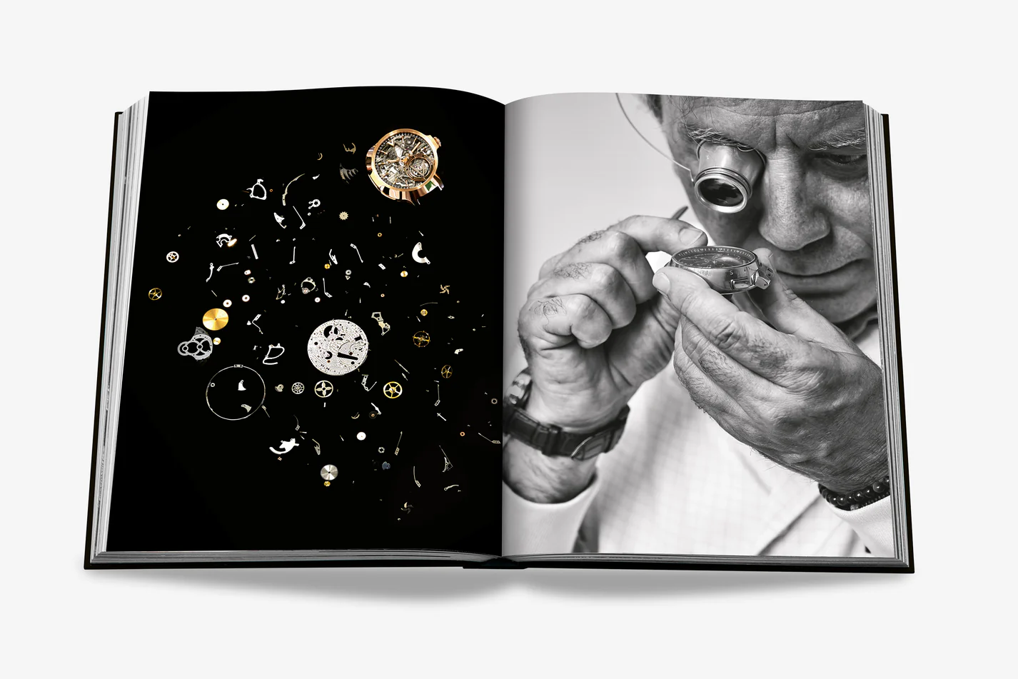 Livre design haut de gamme Louis Vuitton Manufactures par Assouline, édition Classics en couverture soie, disponible chez D-Style Interior.