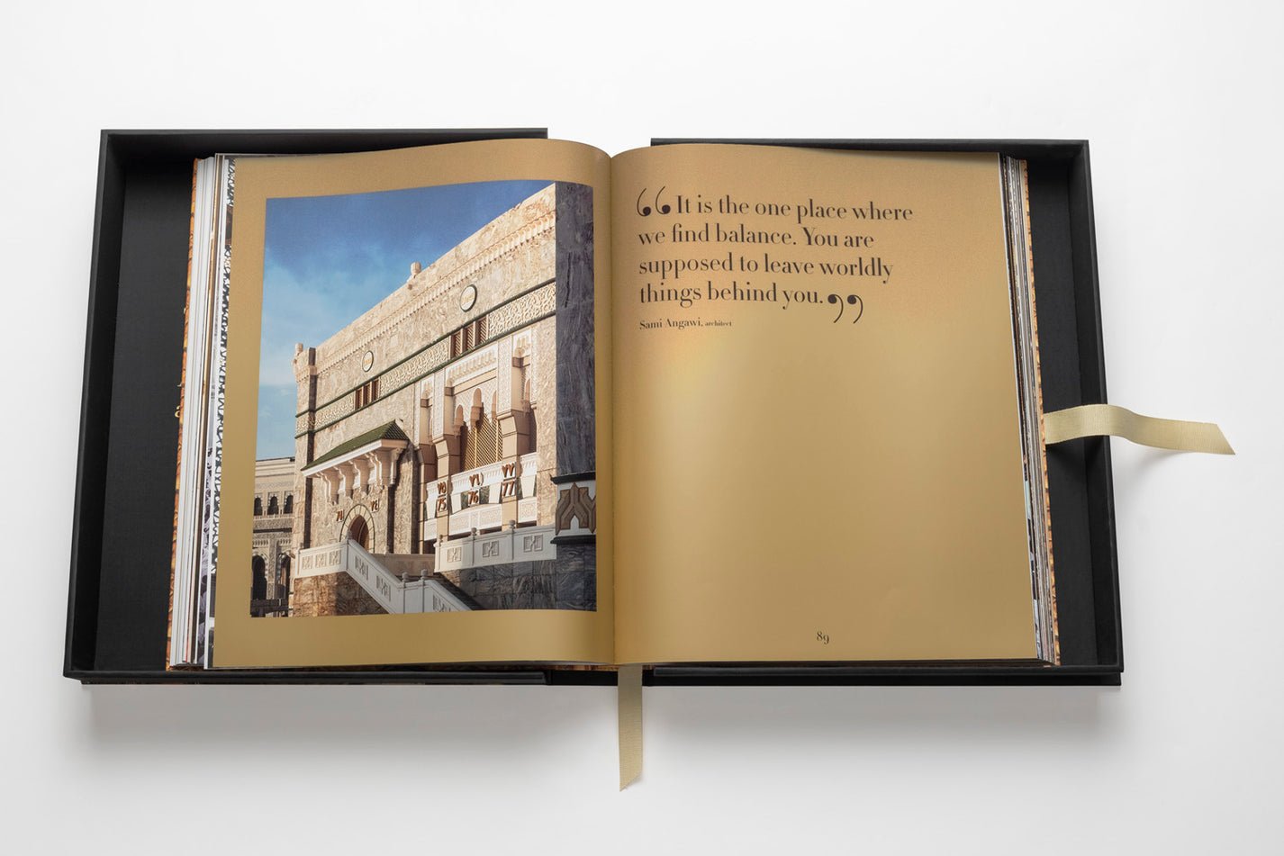 Makkah-Spreads-08