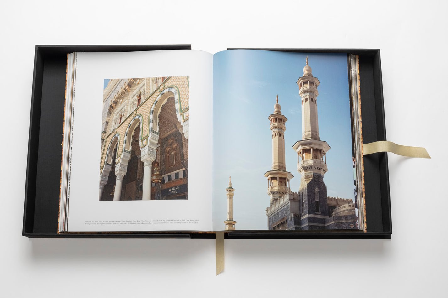 Makkah-Spreads-09