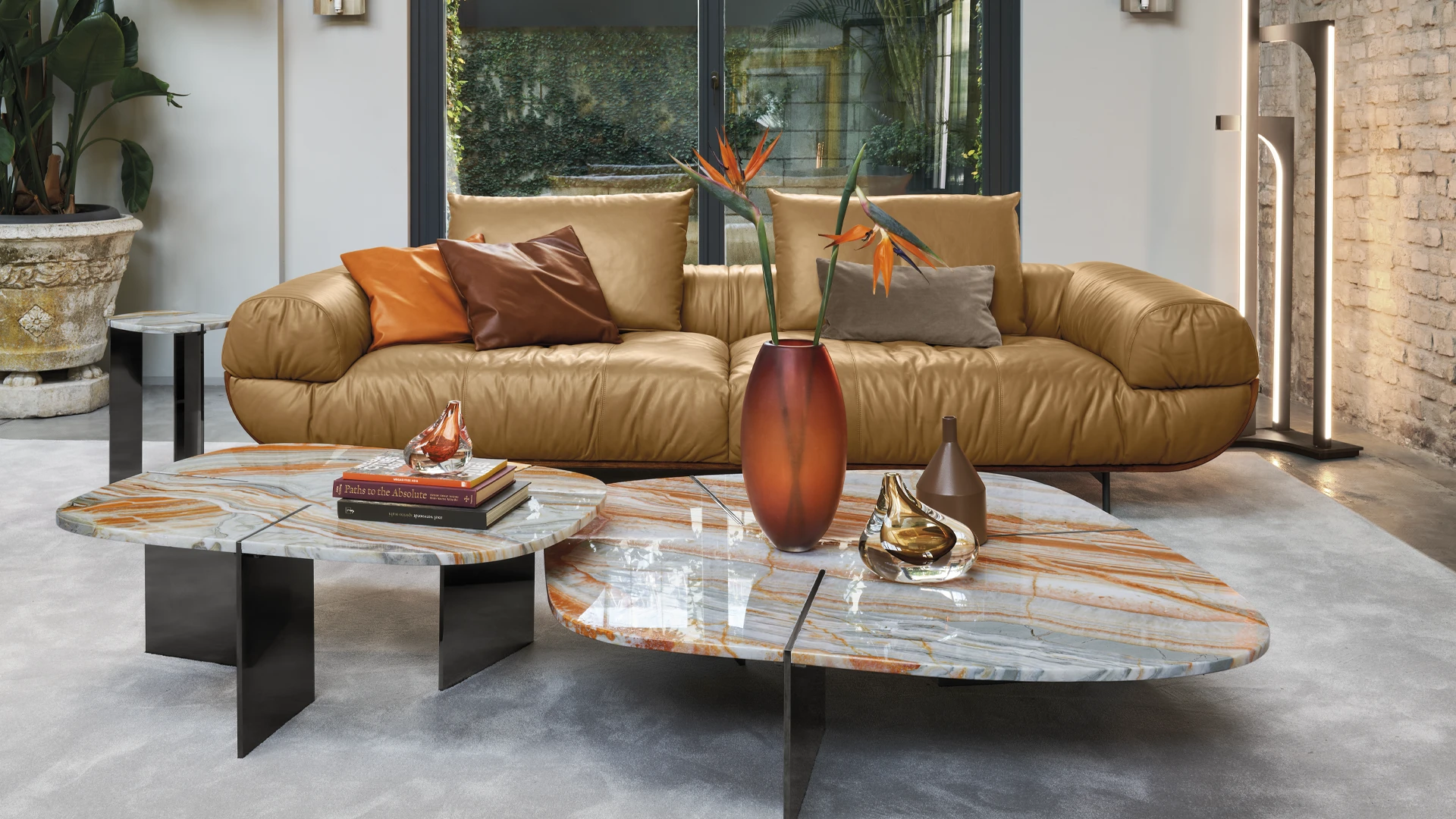 Rumors – Table basse en marbre design Arketipo par Mauro Lipparini