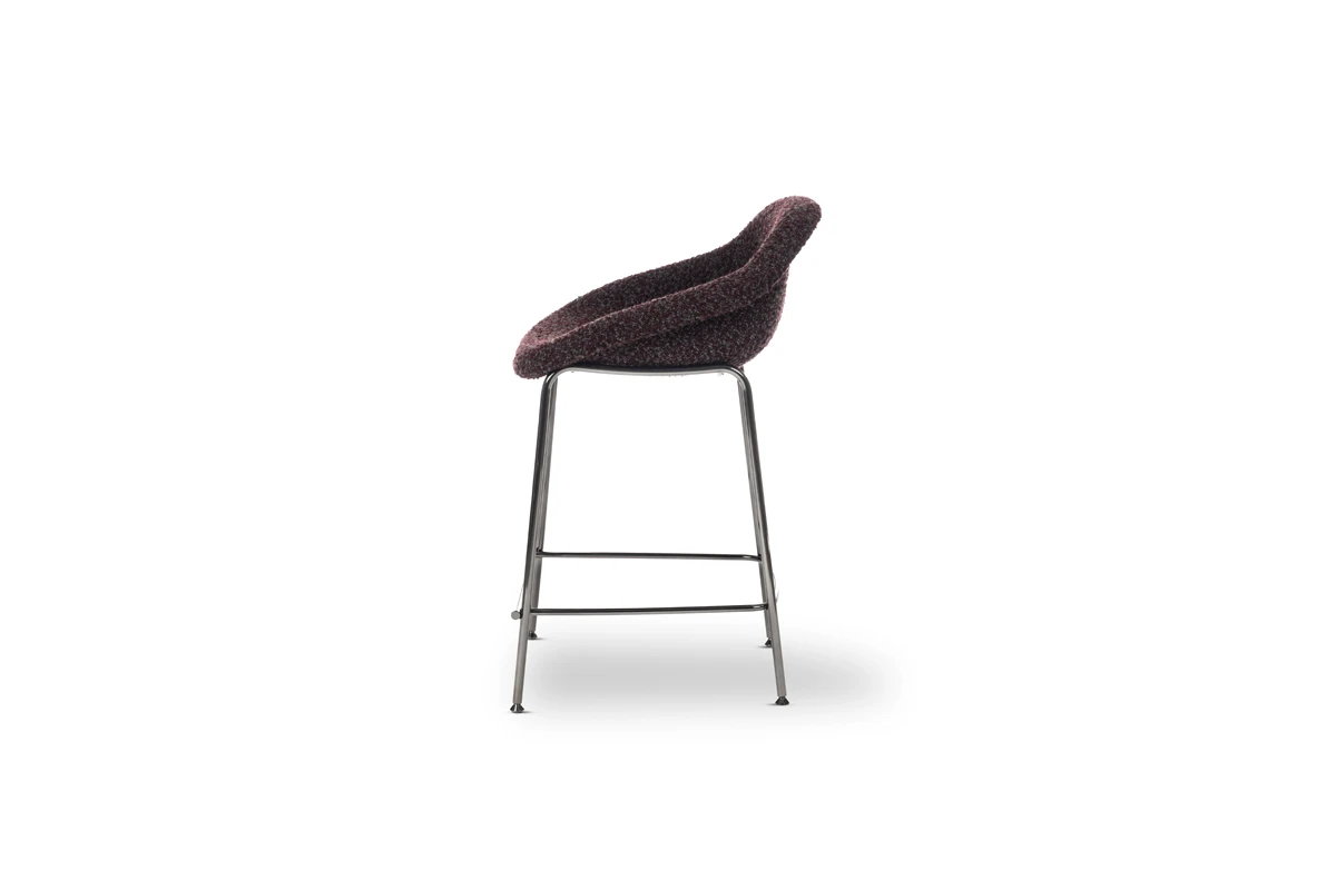 Medea Tabouret design haut de gamme Medea d’Amura Lab inspirée de la mythologie grecque, disponible chez D-Style Interior.