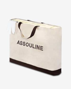Livre design haut de gamme Cartier: The Impossible Collection par Assouline, édition Ultimate sous écrin soie, disponible chez D-Style Interior.