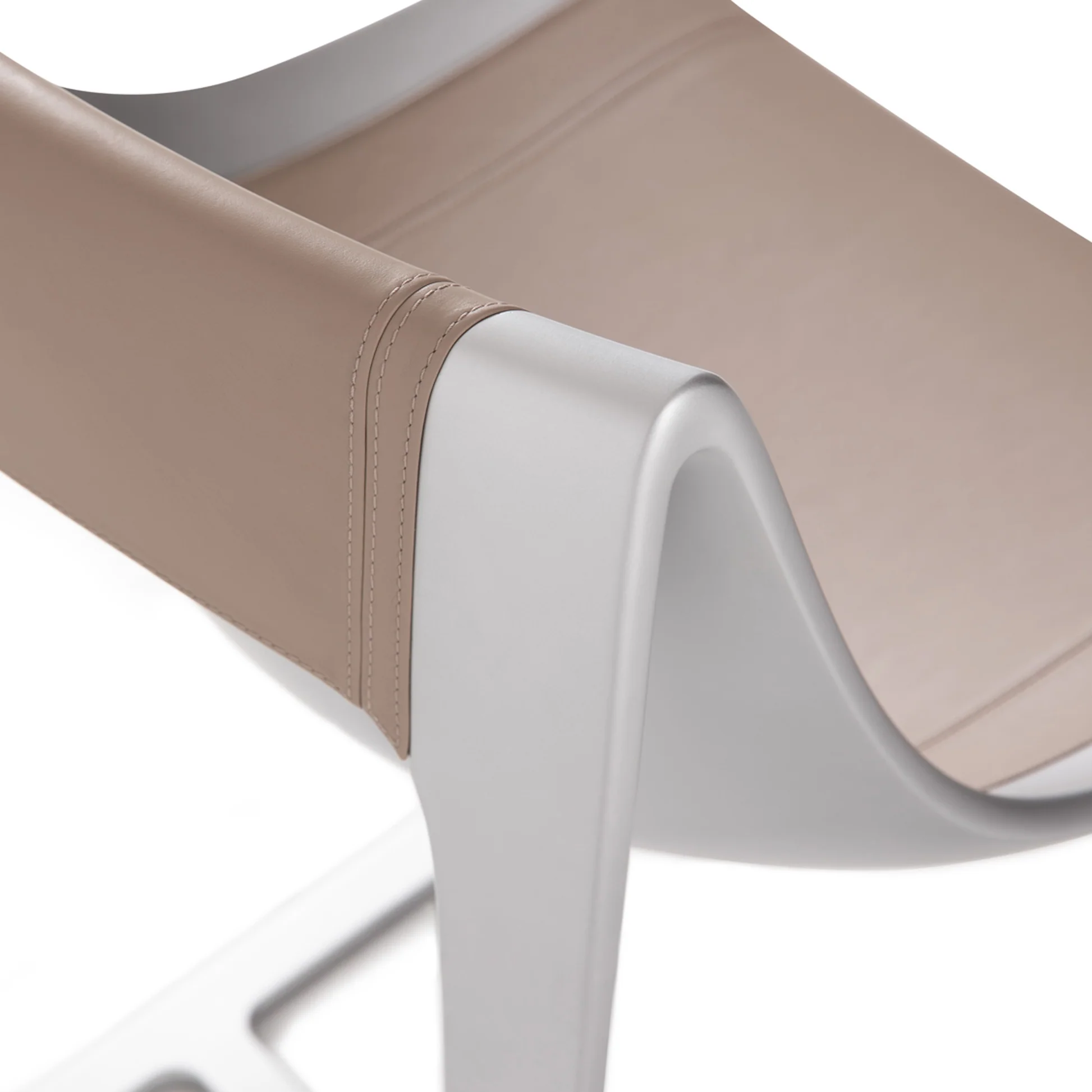 Type_5 Chair – Chaise design haut de gamme Bugatti Home disponible chez D-Style Interior