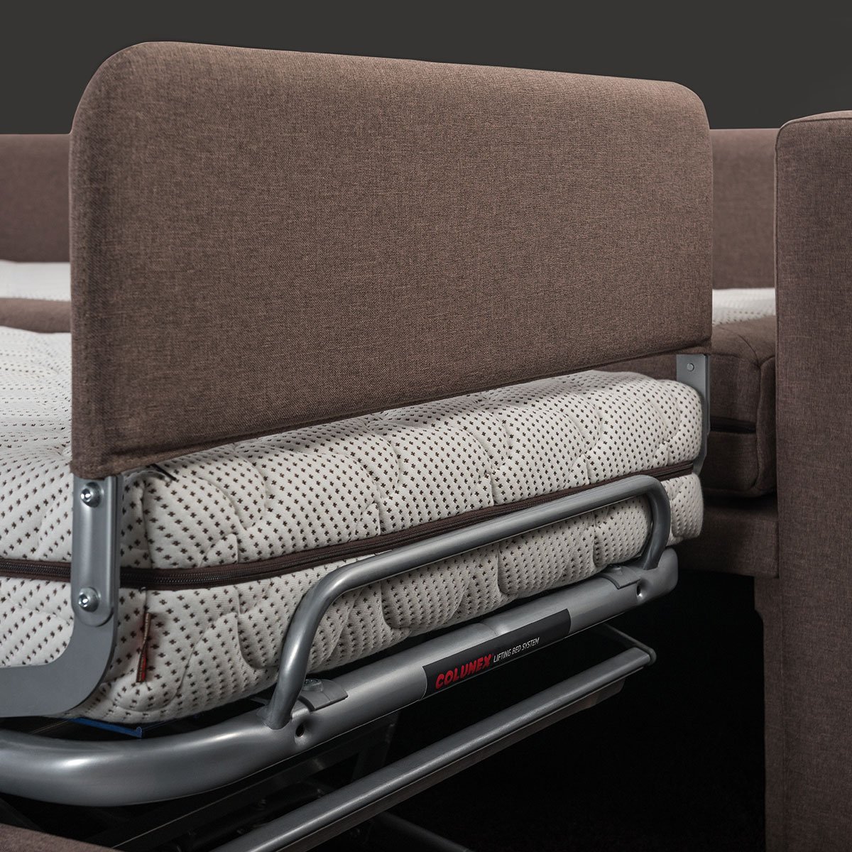 Canapé lit design haut de gamme Sleeper par Colunex, système de transformation automatique, disponible chez D-Style Interior.