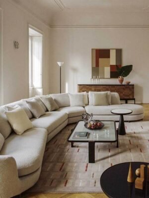 Canapé design haut de gamme DUO par Poltrona Frau, design courbe modulaire gainé cuir Pelle Frau®, disponible chez D-Style Interior
