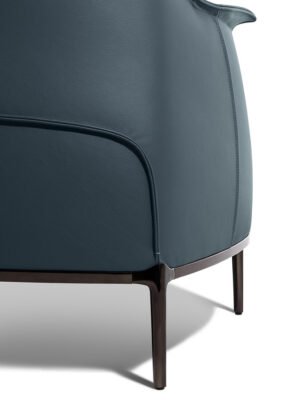 Archibald Canapé Poltrona Frau : canapé design haut de gamme deux places signé Jean-Marie Massaud. Structure acier, cuir Pelle Frau®. D-Style Interior.