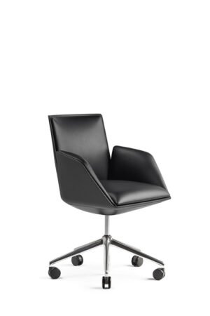 Cercle | Chaise de bureau Poltrona Frau, design ergonomique par Lievore - Altherr - Park, revêtement cuir Pelle Frau®. Disponible chez D-Style Interior.