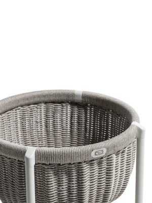 Cestlavie Outdoor Panier, table basse design haut de gamme Poltrona Frau, aluminium et corde tressée, élégante et résistante, disponible chez D-Style Interior.