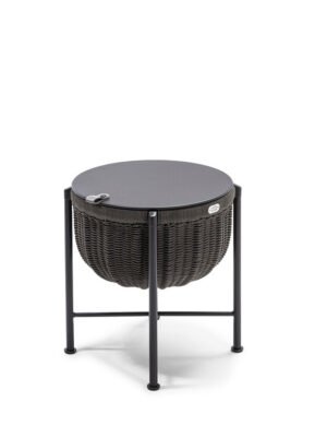 Cestlavie Outdoor Panier, table basse design haut de gamme Poltrona Frau, aluminium et corde tressée, élégante et résistante, disponible chez D-Style Interior.