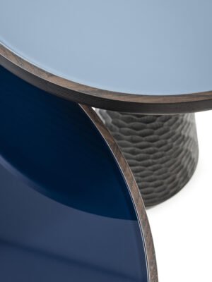 DUO | Table basse design haut de gamme Poltrona Frau, frêne massif sculpté à la main et plateau en marbre ou verre laqué, disponible chez D-Style Interior