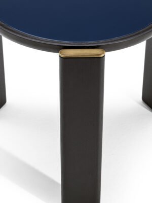 DUO | Table basse design haut de gamme Poltrona Frau, structure en frêne massif sculpté et plateau en marbre, verre ou frêne plaqué, disponible chez D-Style Interior