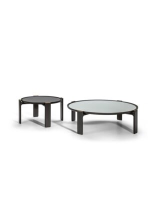 DUO | Table basse design haut de gamme Poltrona Frau, structure en frêne massif sculpté et plateau en marbre, verre ou frêne plaqué, disponible chez D-Style Interior