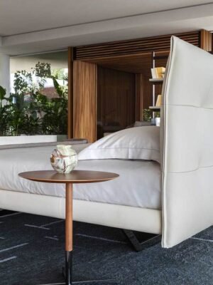 Aurora Tre Lit design haut de gamme en cuir Pelle Frau® par Poltrona Frau, design contemporain, disponible chez D-Style Interior