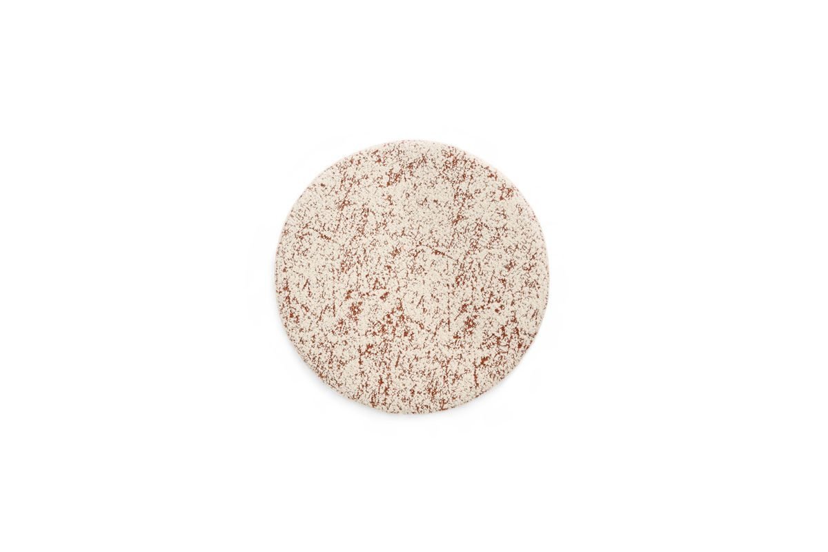 Gleba pouf d’Amura Lab allie confort, élégance et design minimaliste italien pour sublimer chaque intérieur. Disponible chez D-Style Interior.