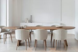 Bali – Table à manger design haut de gamme Passe Partout disponible chez D-Style Interior