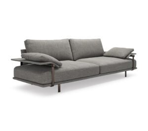 HESTON Canapé design géométrique avec dossiers hauts et accoudoirs innovants en métal. Disponible chez D-Style Interior.