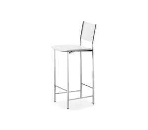 Alessio est un tabouret moderne en cuir, alliant élégance et confort, fruit de l’excellence du savoir-faire italien. Disponible chez D-Style Interior.