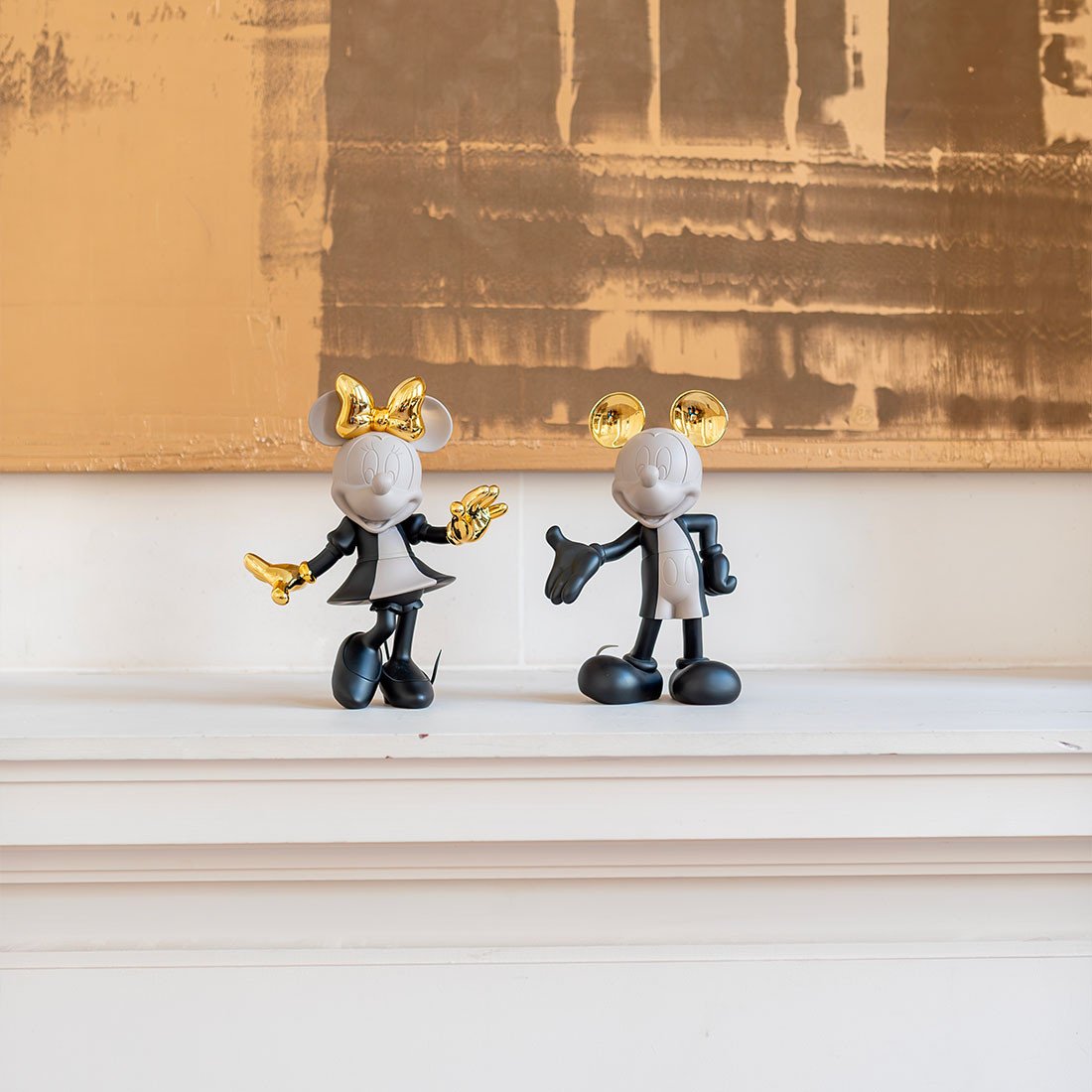 Minnie by Kelly Small, Sculpture design haut de gamme élégante et moderne. Disponible chez D-Style Interior