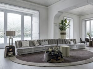 Farnese canapé design haut de gamme par Vittoria Frigerio, un canapé modulable alliant élégance, confort et finitions artisanales. Disponible chez D-Style Interior.