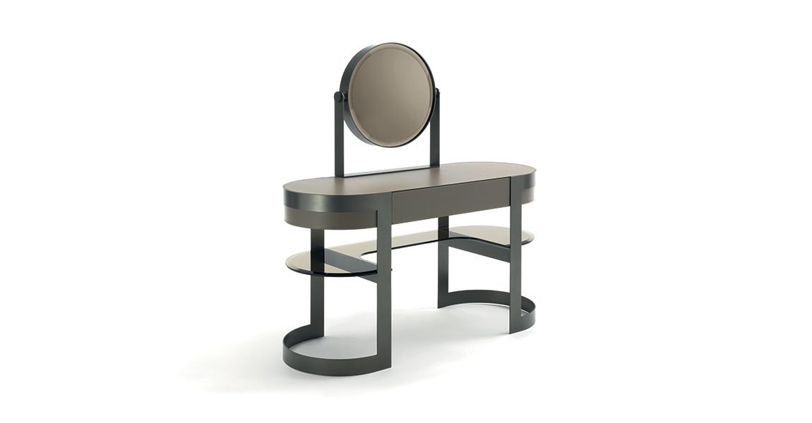 Biffi bureau de beauté de Vittoria Frigerio, un meuble design haut de gamme aux lignes élégantes et finitions raffinées. Disponible chez D-Style Interior.