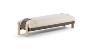 Brera Banc haut de gamme par Vittoria Frigerio, structure en frêne massif, assise en tissu ou cuir, finitions raffinées et options matelassées. Disponible chez D-Style Interior.