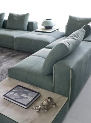 Puzzle canapé design haut de gamme par Gamma Arredamenti, alliant confort, élégance et modularité. Disponible chez D-Style Interior.