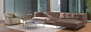 Cruise table basse de Gamma Arredamenti, une création élégante en métal et cuir, disponible en plusieurs tailles. Design italien raffiné chez D-Style Interior.