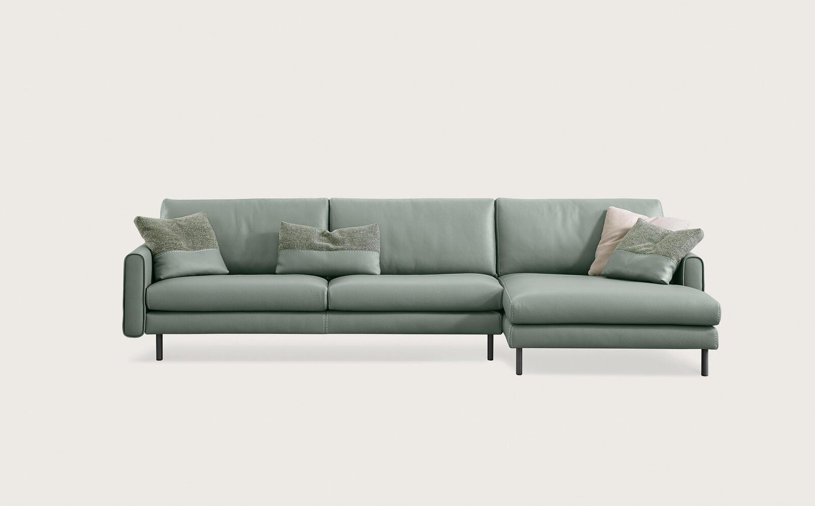 Summer canapé design haut de gamme par Gamma Arredamenti avec dossier ajustable et tablettes latérales élégantes. Disponible chez D-Style Interior.