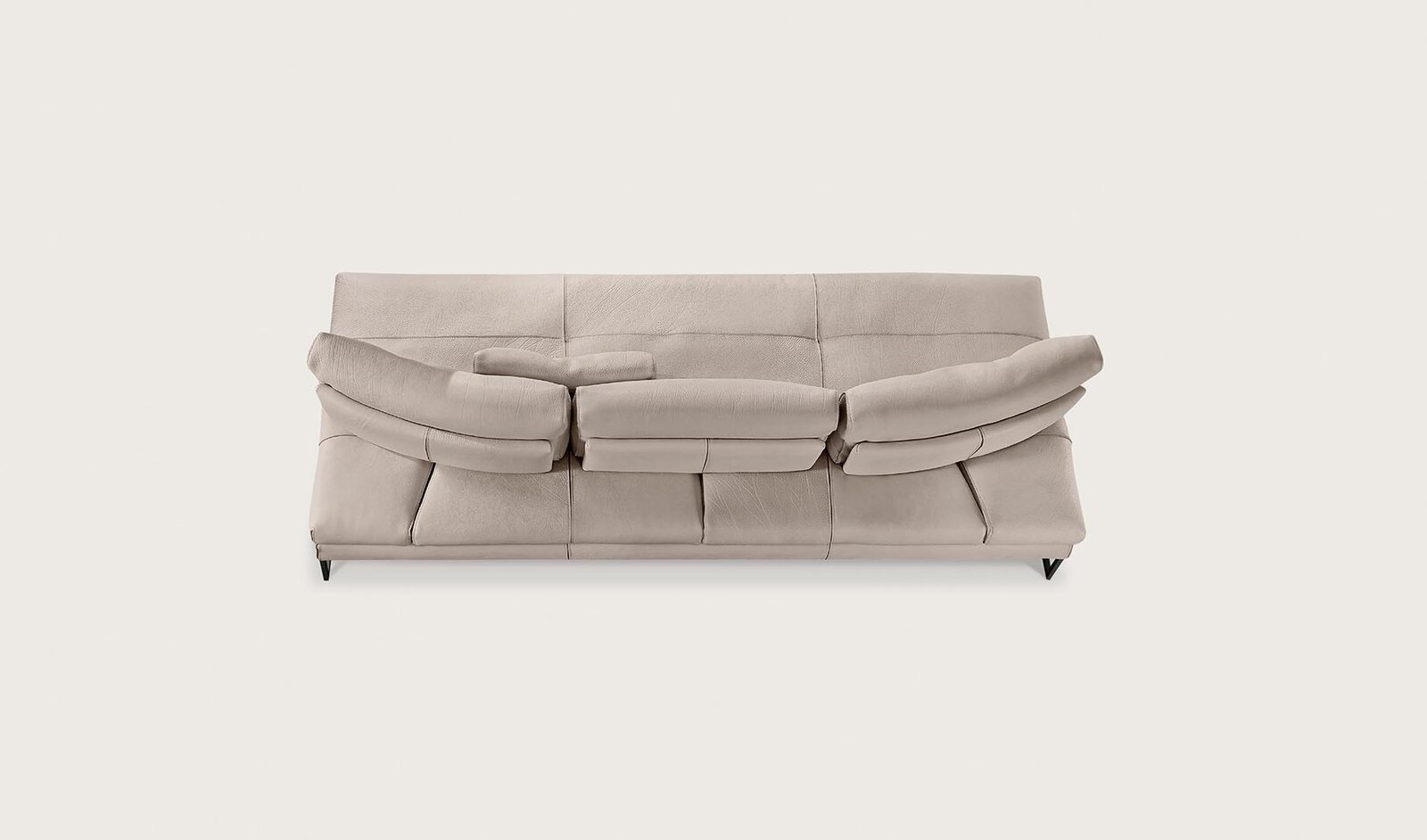 Sunset canapé design haut de gamme par Gamma Arredamenti avec assise ajustable et design élégant. Disponible chez D-Style Interior.