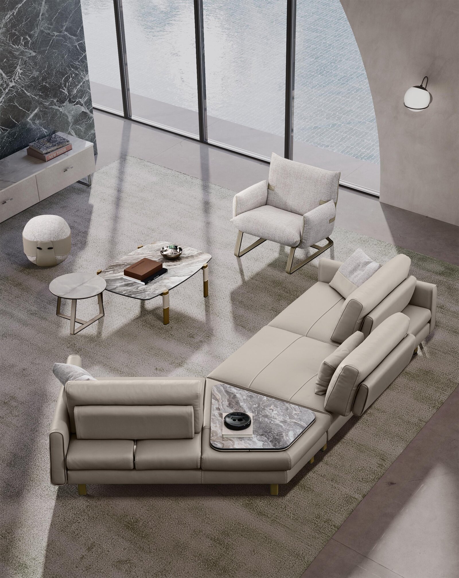 Fifty table basse design de Gamma Arredamenti allie élégance et modernité avec sa base en métal croisé et son détail en cuir. disponible chez D-Style Interior.