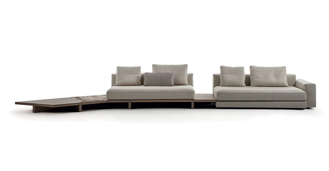 View Sofa – Canapé design haut de gamme Frigerio disponible chez D-Style Interior